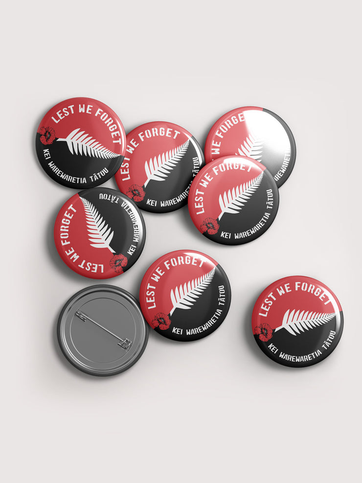NZ Lest We Forget pin-back button